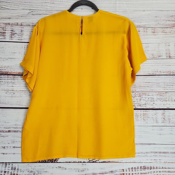 Vintage Oleg Cassini Silk Blouse Collection Shirt Beaded Logo Emblem Size 6 - Picture 2 of 9